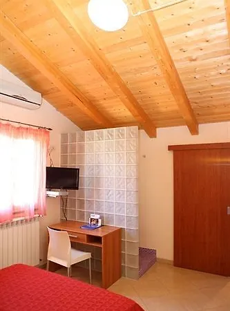 Appart hôtel Motta Motta SantʼAnastasia
